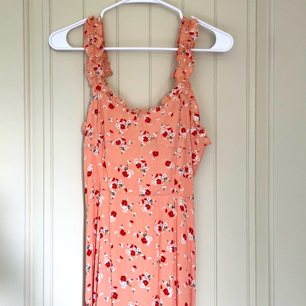 NWOT VICI floral maxi dress